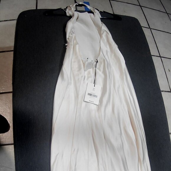 Reformation Dresses & Skirts - Reformation Fior Di LAtte Roy Satin Dress